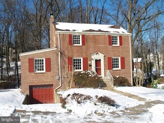 2664 N Upshur St, Arlington, VA 22207