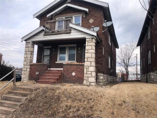 3937 Chippewa St, Saint Louis, MO 63116