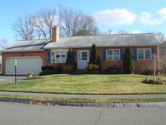9 Arthur g Pernokas Dr, Woburn, MA 01801