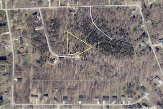 222 Kings Way Ct, Bedford, IN 47421