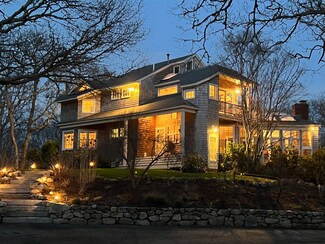 41 Hidden Village Rd, Vineyard Haven, MA 02568