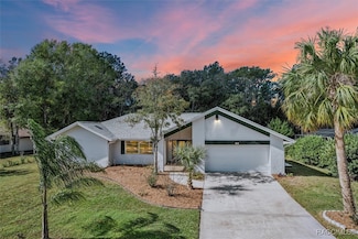 130 Douglas St, Homosassa, FL 34446