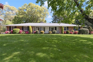 132 Timberline Rd, Warwick, RI 02886