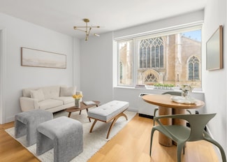 408 E 79th St Unit 3B, New York, NY 10075