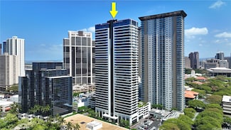 876 Curtis St Unit 4002, Honolulu, HI 96813