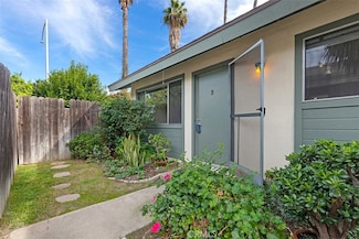 27041 Avenida Las Palmas, Capistrano Beach, CA 92624