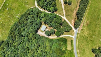 209 Oak Hill Rd, Prospect, VA 23960