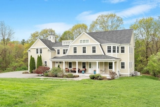 67 Hanover Rd, Carlisle, MA 01741