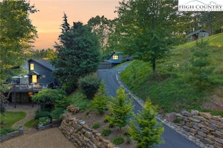 165 All Hallows Rd Unit 201, Boone, NC 28607