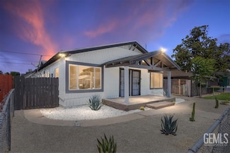309 F St, Bakersfield, CA 93304