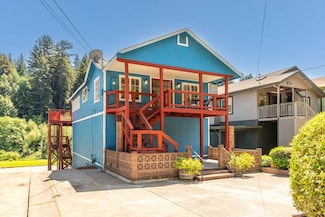 15627 Riverside Dr, Guerneville, CA 95446