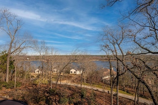 4438 Cascades Shoreline Dr, Tyler, TX 75709