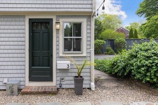 176 South St Unit 3, Hingham, MA 02043