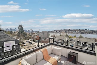 2514 Yale Ave E Unit B, Seattle, WA 98102