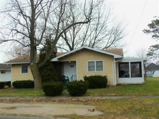 215 N Rinard St, Parker City, IN 47368