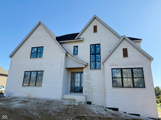 1713 Deer Creek Way, Columbus, IN 47201