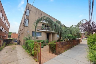 147-26 Roosevelt Ave Unit L1, Flushing, NY 11354