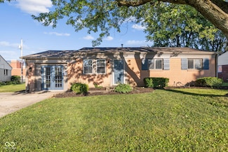 748 Maple Ln, Brownsburg, IN 46112