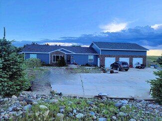 5042 133rd Ave NW, Williston, ND 58801