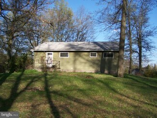 2141 Ward Rd, Pennsburg, PA 18073