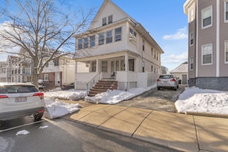104 Swan St, Everett, MA 02149