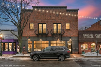 15131 Kercheval Ave, Grosse Pointe Park, MI 48230