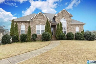 136 Willow Parc Dr, Hayden, AL 35079