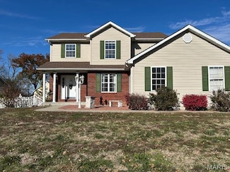 202 Sun Valley Dr, Smithton, IL 62285