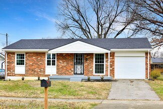 5301 Red Fern Rd, Louisville, KY 40218