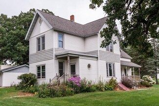 802 N Main St, Mantorville, MN 55955