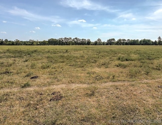 3 W 510 Rd, Pryor, OK 74361