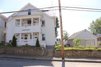 6-8 Whitcomb St, Webster, MA 01570