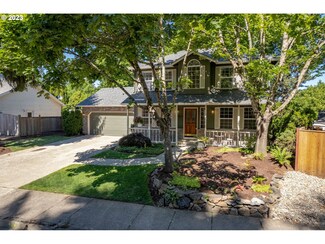 4047 Hampshire Ln, Eugene, OR 97404