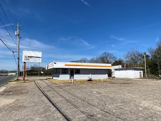 854 N Oates St, Dothan, AL 36303