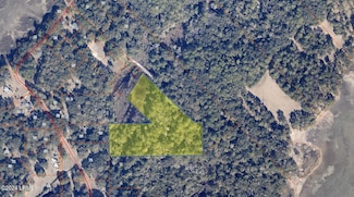 18 Tombee Ln, St. Helena Island, SC 29920