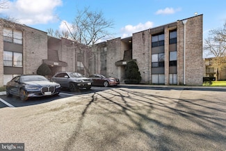 3316 Huntley Square Dr Unit T-1, Temple Hills, MD 20748