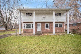 617 N Gordon St, Marshall, MI 49068
