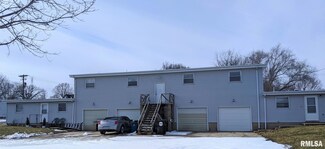309 E Greenwood St, Toulon, IL 61483