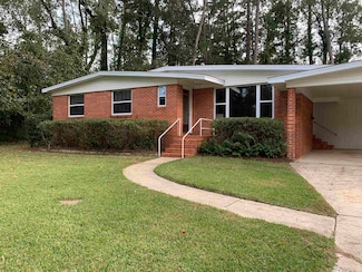 1915 Sunset Ln, Tallahassee, FL 32303