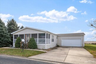 643 Bluebird Cir, Sandwich, IL 60548