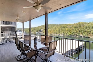611 Lazy Days Rd Unit R4, Osage Beach, MO 65065