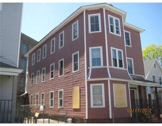 23 Crompton St, Worcester, MA 01610