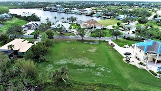 4310 Point Ct, Port Charlotte, FL 33948