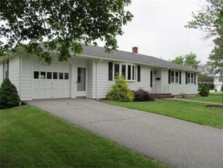 246 Bullock St, Fall River, MA 02723