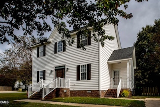 634 Commander Dr, Wendell, NC 27591