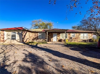 520 S Main St, Lexington, OK 73051
