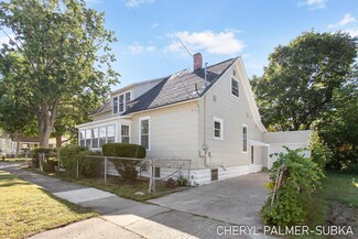 1311 Spring St, Muskegon, MI 49442