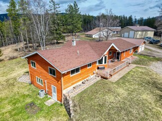 225 Aspen Ln, Columbia Falls, MT 59912