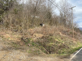 0 Pine Creek Rd, Mayking, KY 41837