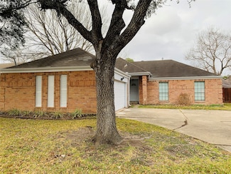 223 Kings Way, Stafford, TX 77477